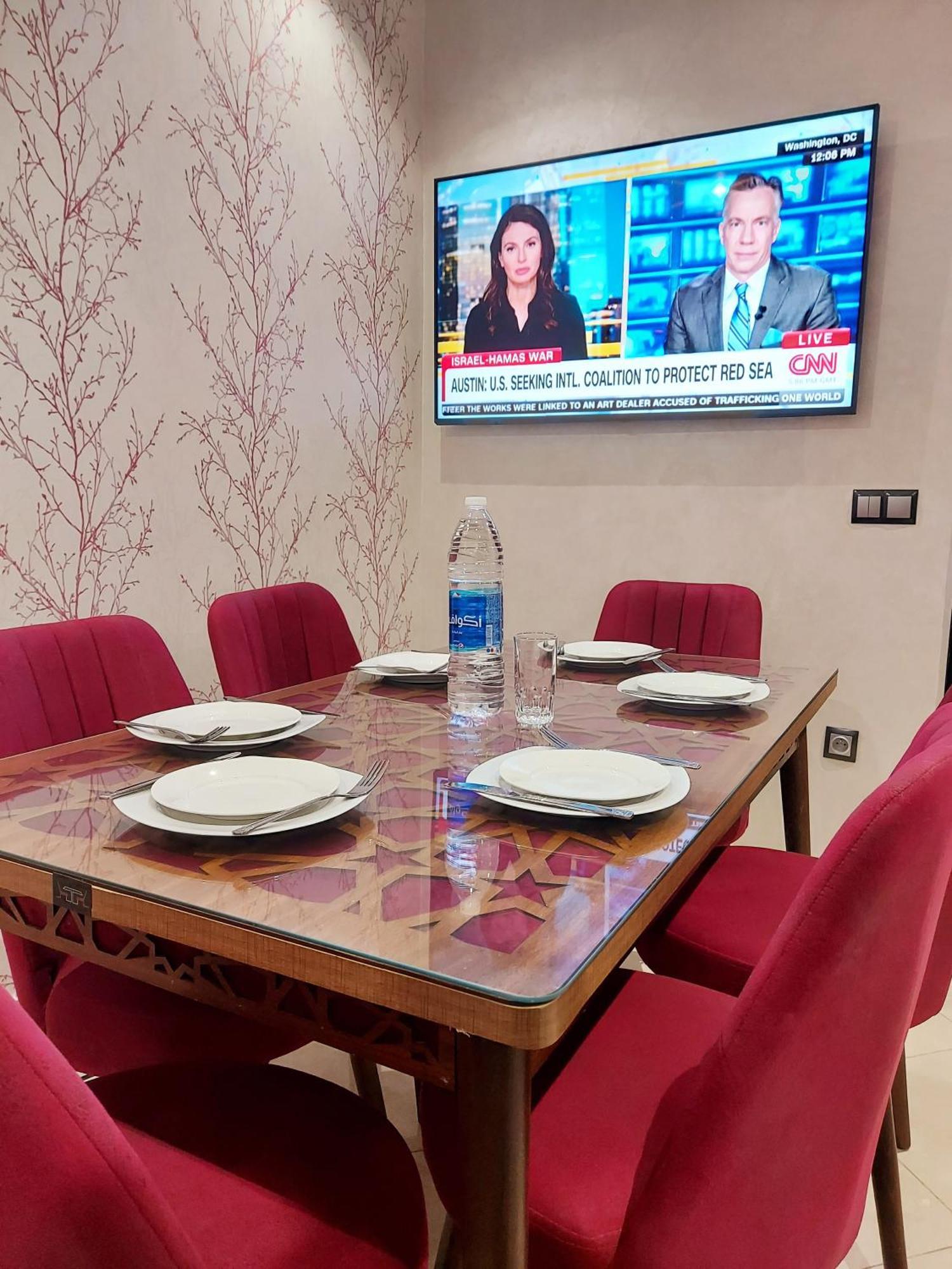 Modern Apartment Opposite The Hassan2 Mosque, Very Well Equipped And Stylish, 85 M2 With Gym And Direct Sea View With Underground Garage , Prohibits Unmarried Couples Of Arab Origin Casablanca Exterior foto