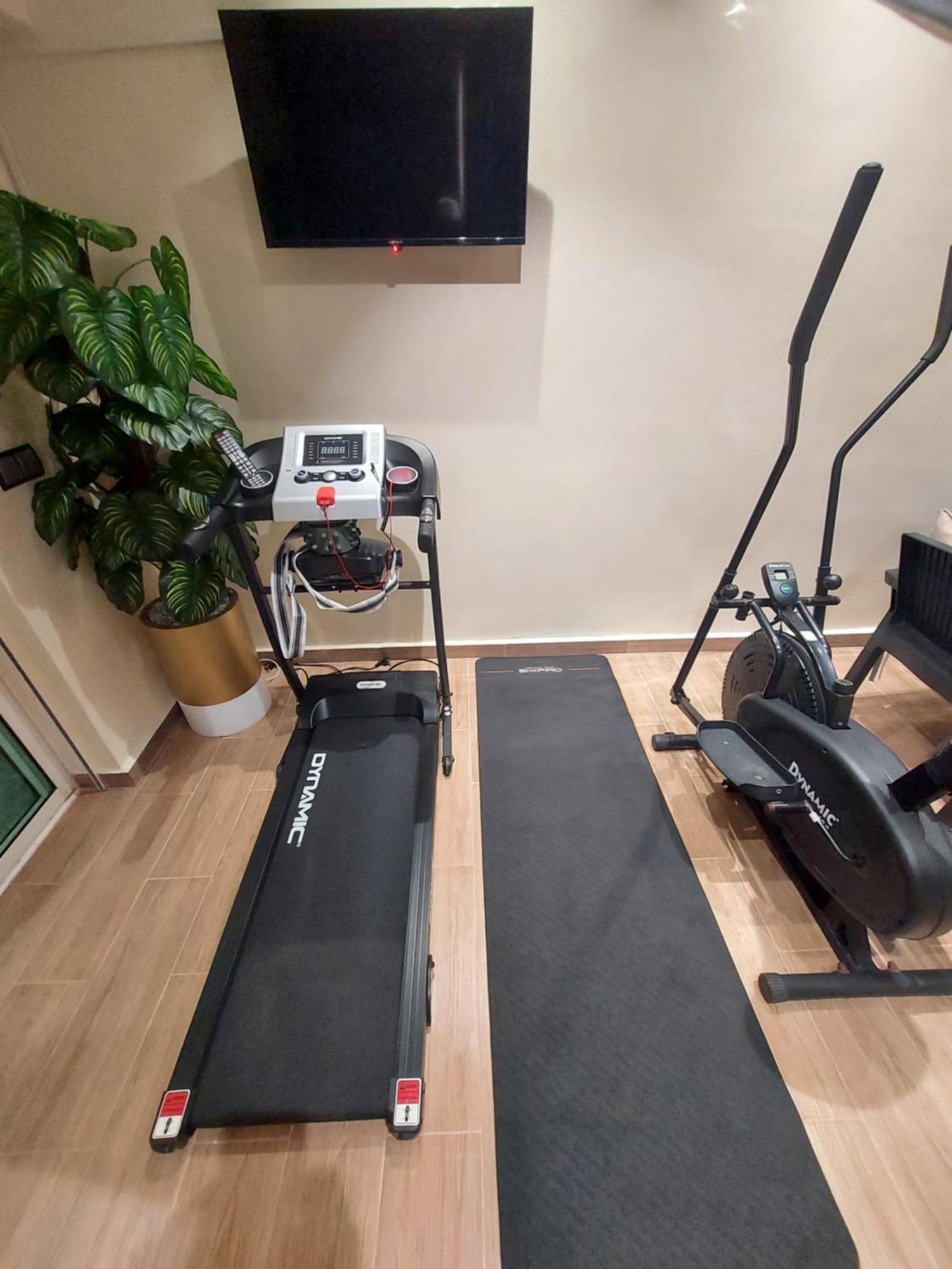 Modern Apartment Opposite The Hassan2 Mosque, Very Well Equipped And Stylish, 85 M2 With Gym And Direct Sea View With Underground Garage , Prohibits Unmarried Couples Of Arab Origin Casablanca Exterior foto